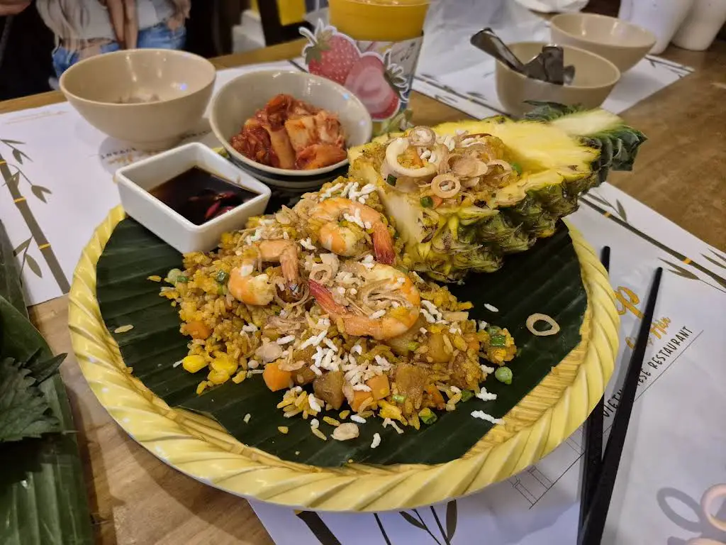 냐벱 한시장점 (Nha Bep Cho Han)